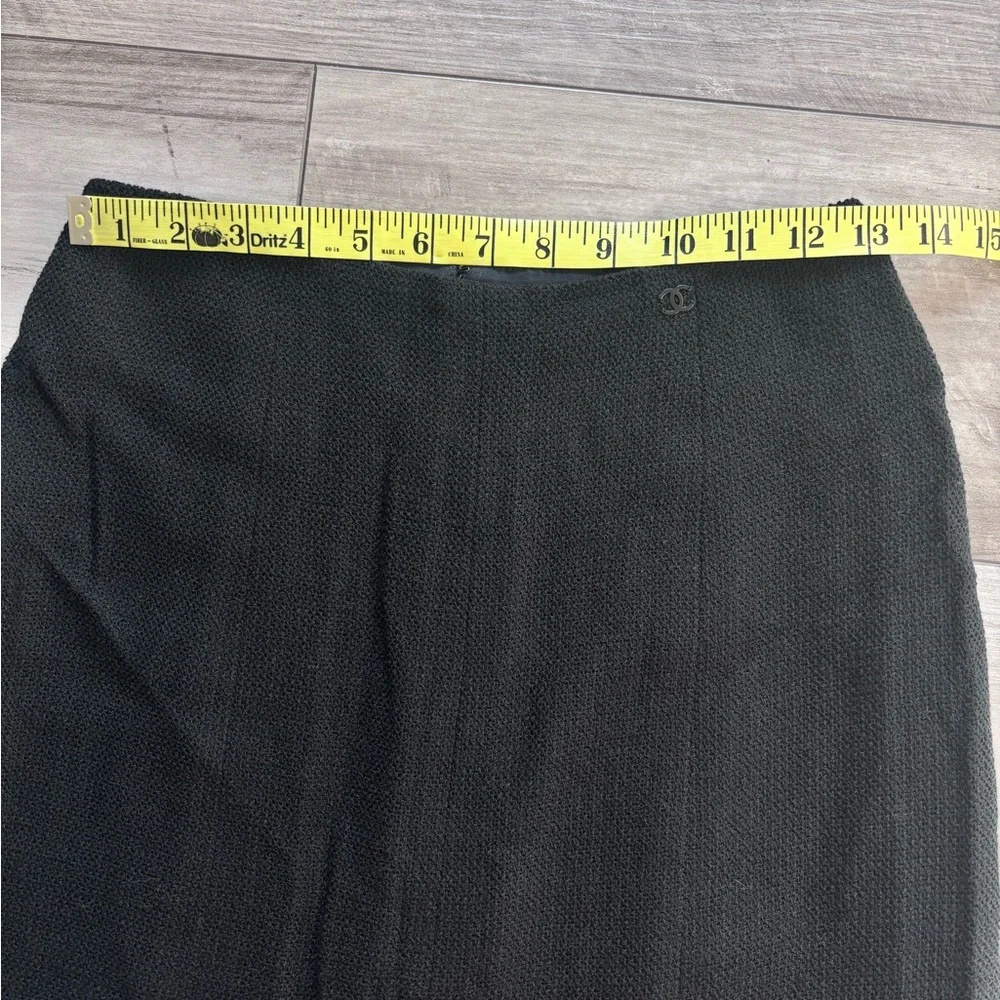 CHANEL Black Textured Wool-Blend Long Skirt 36 - Picture 6 of 8